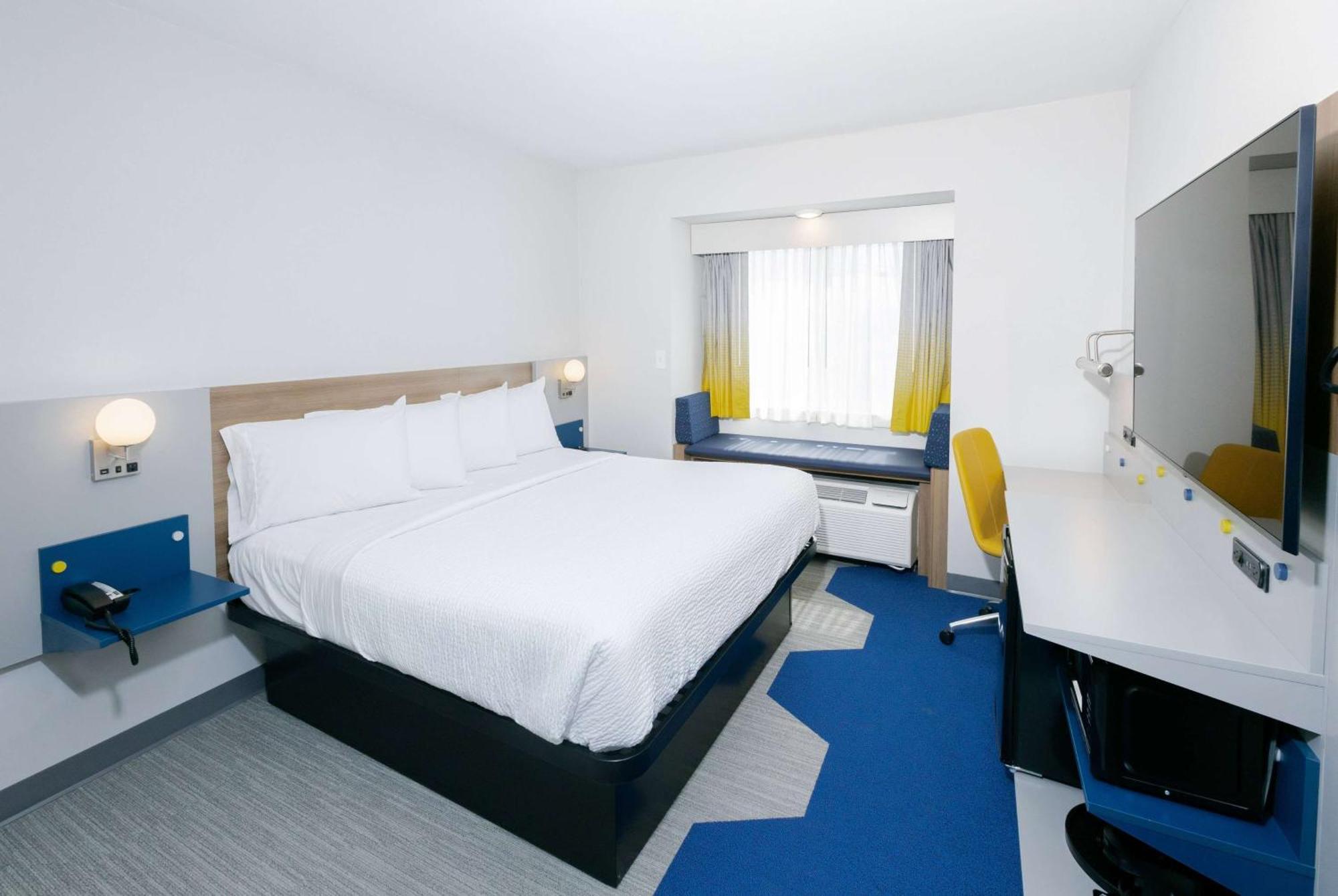 Microtel Inn & Suites Springville Buitenkant foto