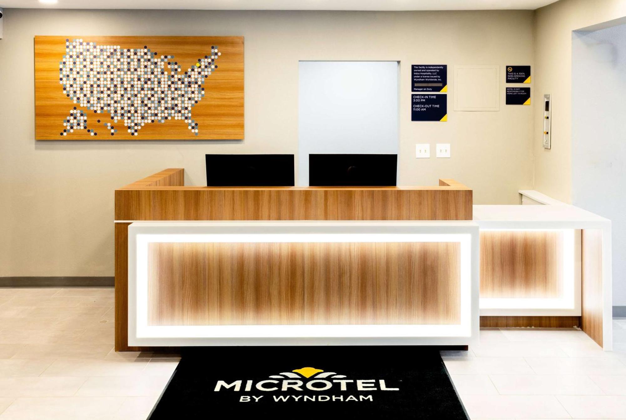 Microtel Inn & Suites Springville Buitenkant foto
