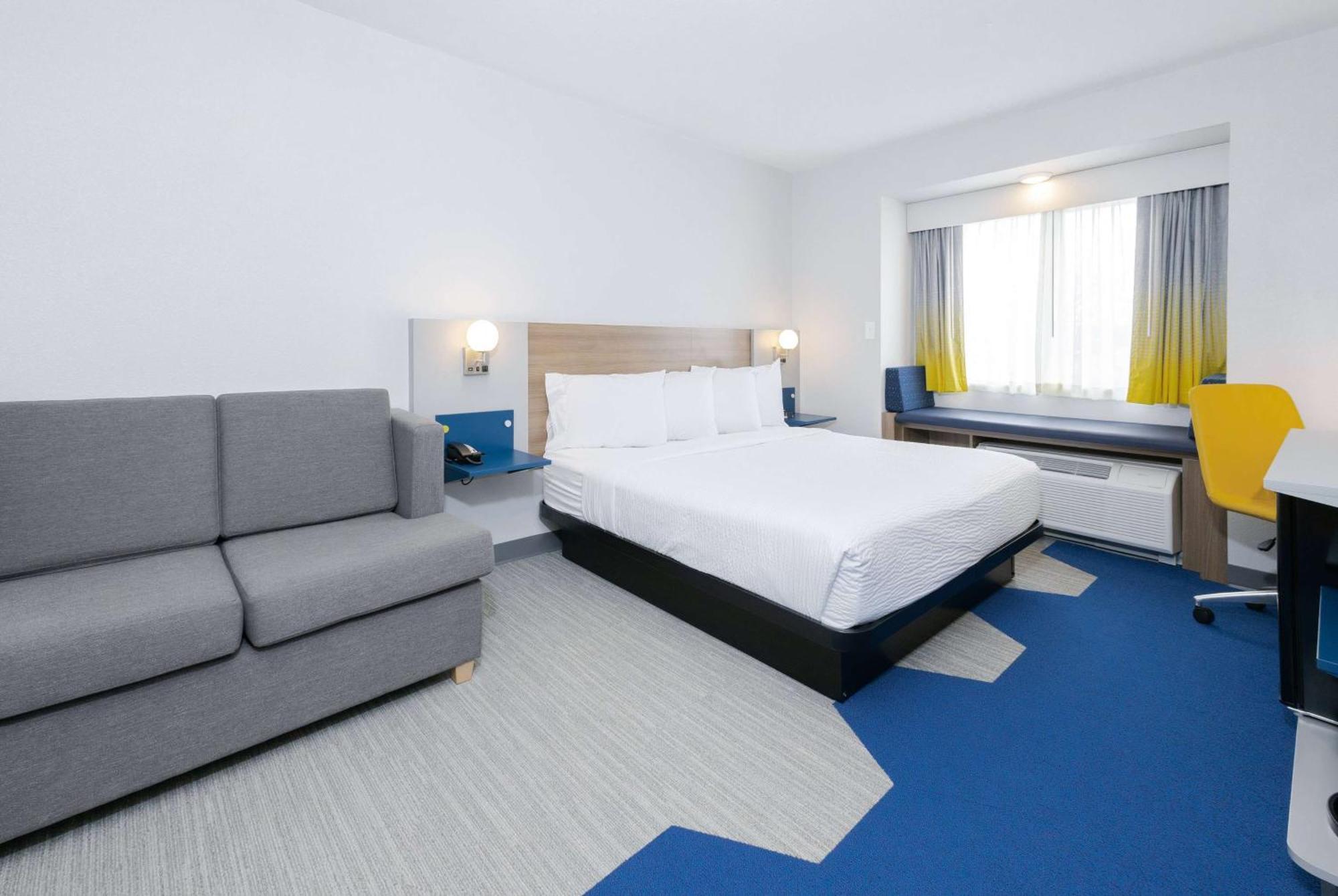 Microtel Inn & Suites Springville Buitenkant foto